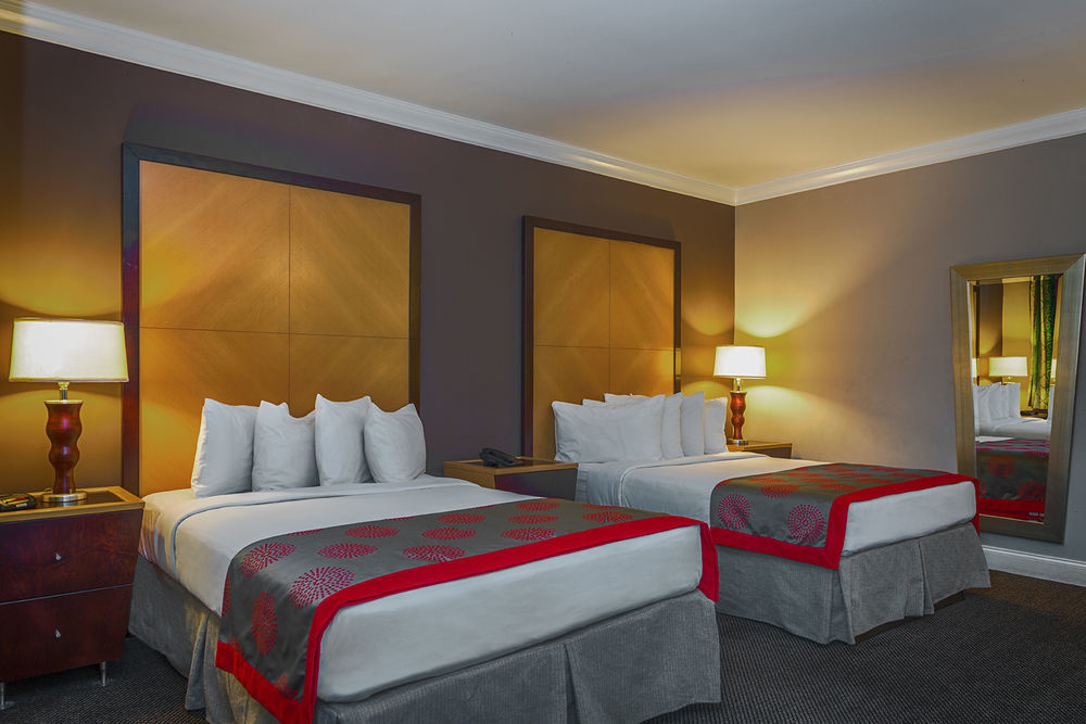 Ramada By Wyndham Miami Springs/Miami International Airport Ξενοδοχείο Εξωτερικό φωτογραφία