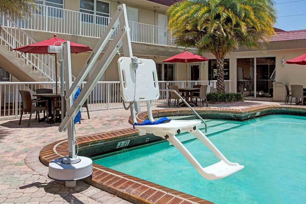 Ramada By Wyndham Miami Springs/Miami International Airport Ξενοδοχείο Εξωτερικό φωτογραφία